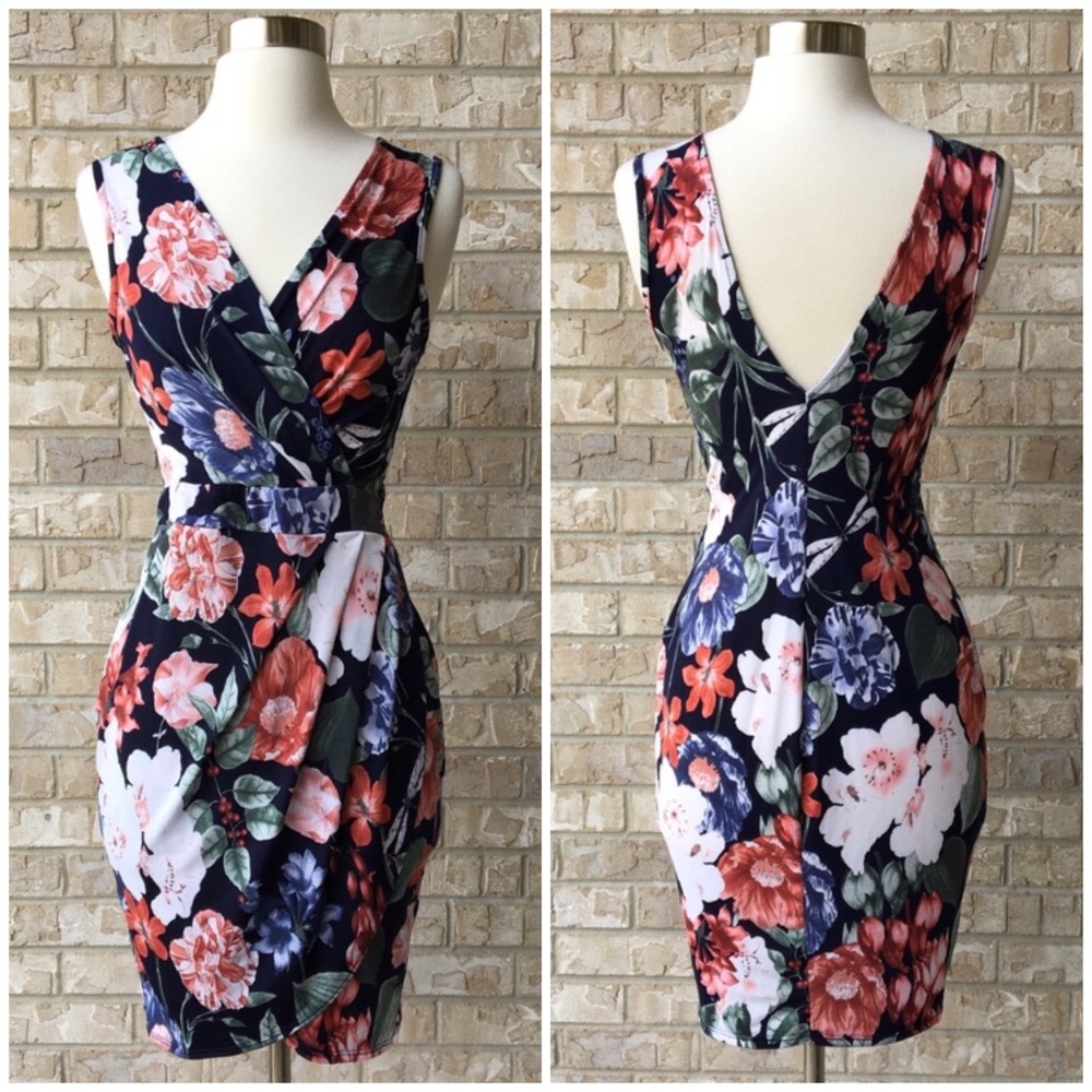 Olive Tree Sleeveless Lined Flower Print Dress Size S🌸